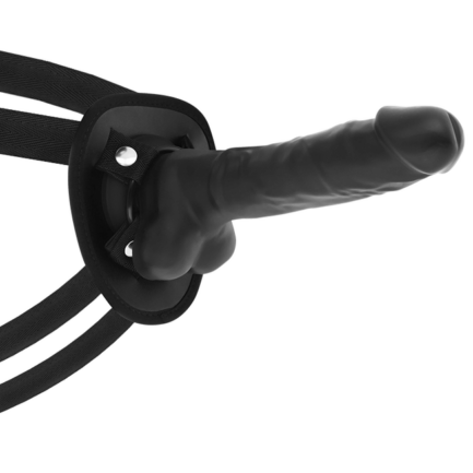 HARNESS + DILDO-PACK COCKMILLER bietet eine Reihe von Dildos mit einer superweichen