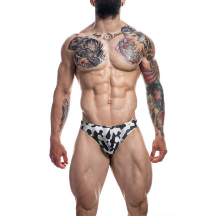 Cut4men Slip Bikini ermöglicht eine bequeme Hüftpassform aus einem leichten und bequemen Stoff aus 93% Polyester und 7% Elasthan. Hergestellt mit weichen Nähten