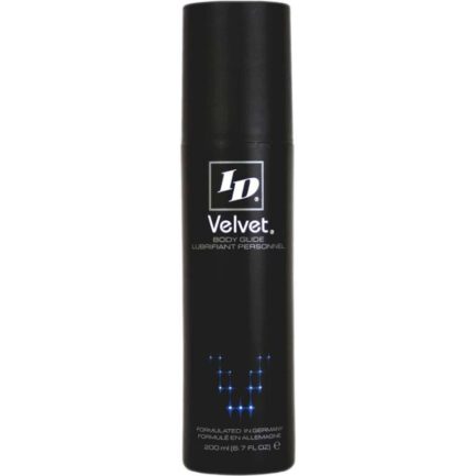 ID Velvet verwendet nur das höchstreine verfügbare Silikon. Dieses luxuriöse Produkt ermöglicht ein überragendes Vergnügen für diejenigen