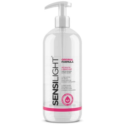 Sensilight Original Formula ist ein Intimgleitmittel auf Wasserbasis mit schmierender und feuchtigkeitsspendender Wirkung. Es ist für den Intimbereich geeignet und kann den Geschlechtsverkehr bei unzureichender natürlicher Gleitfähigkeit erleichtern. Leicht abspülbar